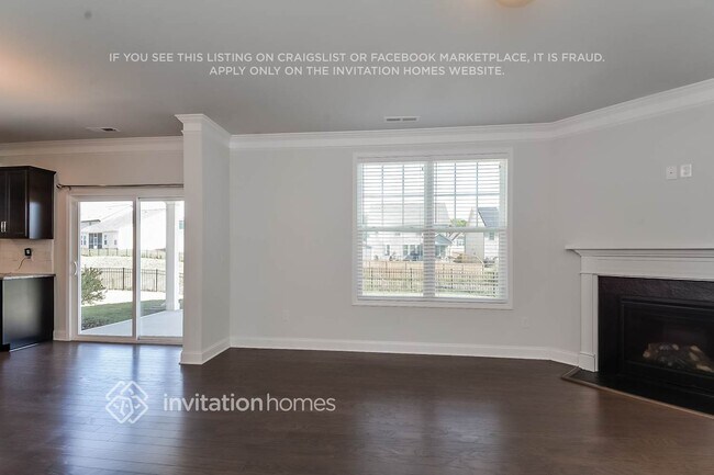 Foto del edificio - 7532 Poplar Meadow Ln