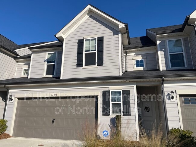 Building Photo - 23104 Clarabelle Dr