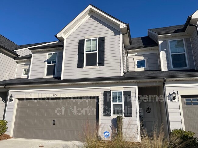 Foto del edificio - 23104 Clarabelle Dr