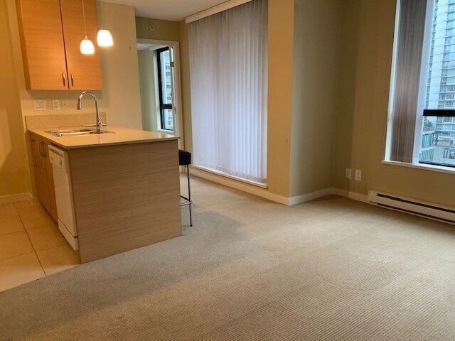 Photo du bâtiment - 1504-928 Homer Street