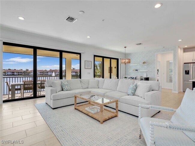Foto del edificio - 15177 Butler Lake Dr