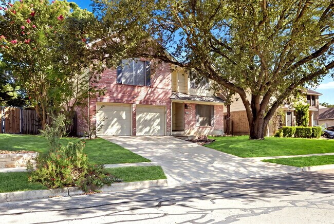 Building Photo - 4 Bedroom home with ZERO carpet close to RAFB