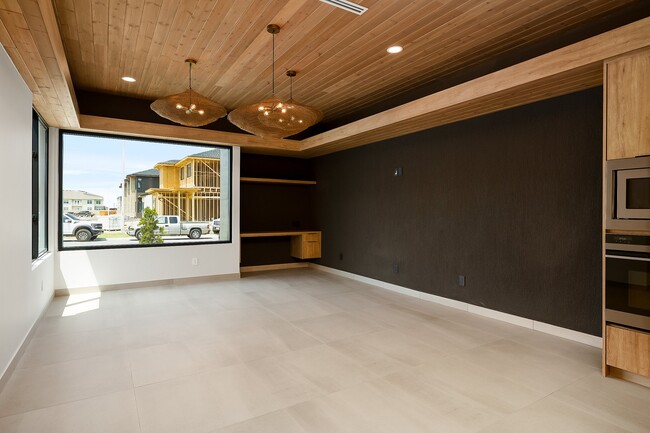 Building Photo - Carey Estates Lot 25