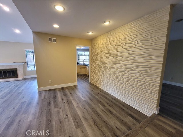 Building Photo - 2129 Homewood Pl