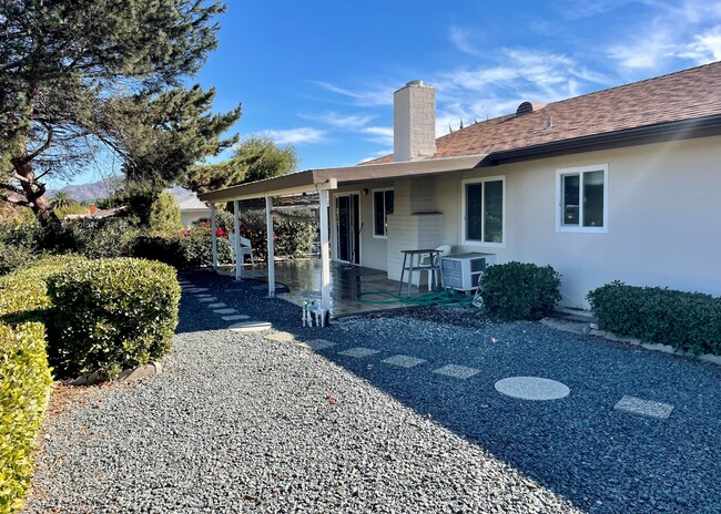 Building Photo - 16542 Felice Dr