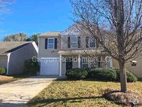 Building Photo - 4239 Oak Pointe Dr