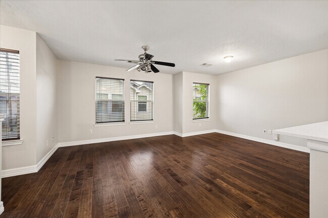 Foto del edificio - 1510 Robin St