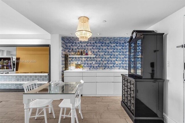 Foto del edificio - 1100 West Ave