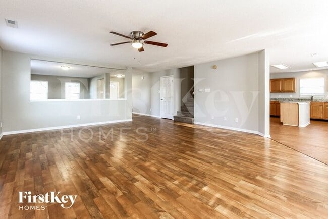Foto del edificio - 2244 Blossom Dr