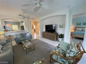 Building Photo - 10640 Camarelle Cir