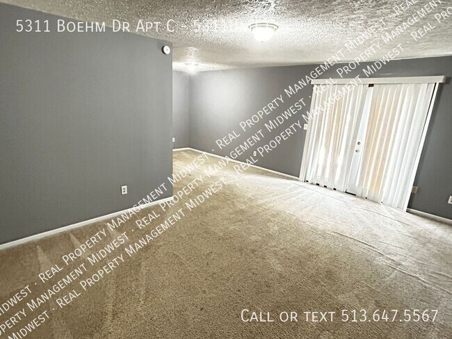 Foto del edificio - 5311 Boehm Dr