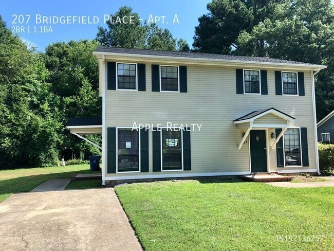 Building Photo - 207 Bridgefield Pl