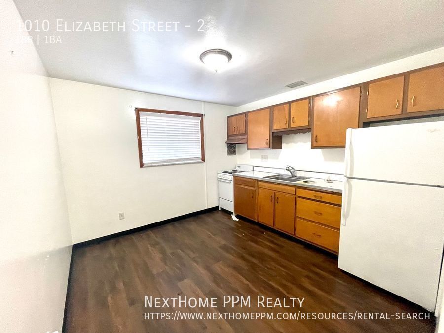 1010 Elizabeth St Unit 2, Carnegie, PA 15106 Room for Rent in