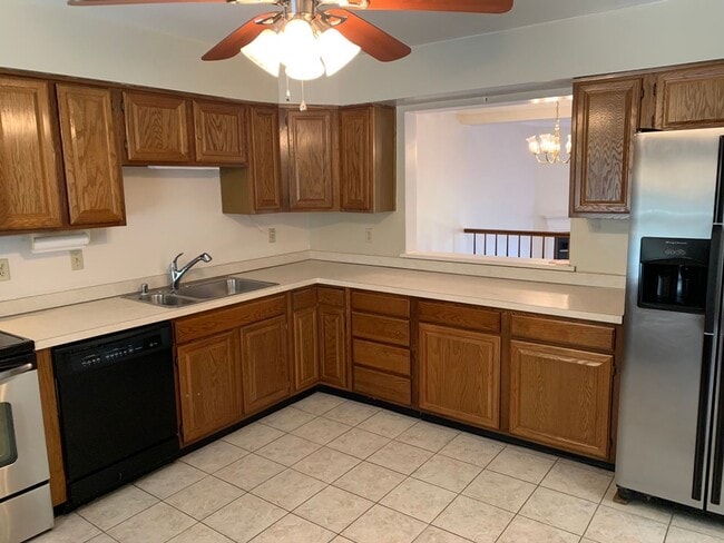 Photo - Welcome to River Woods! Townhome