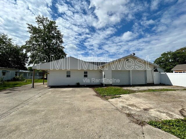Building Photo - 1408 Holland St