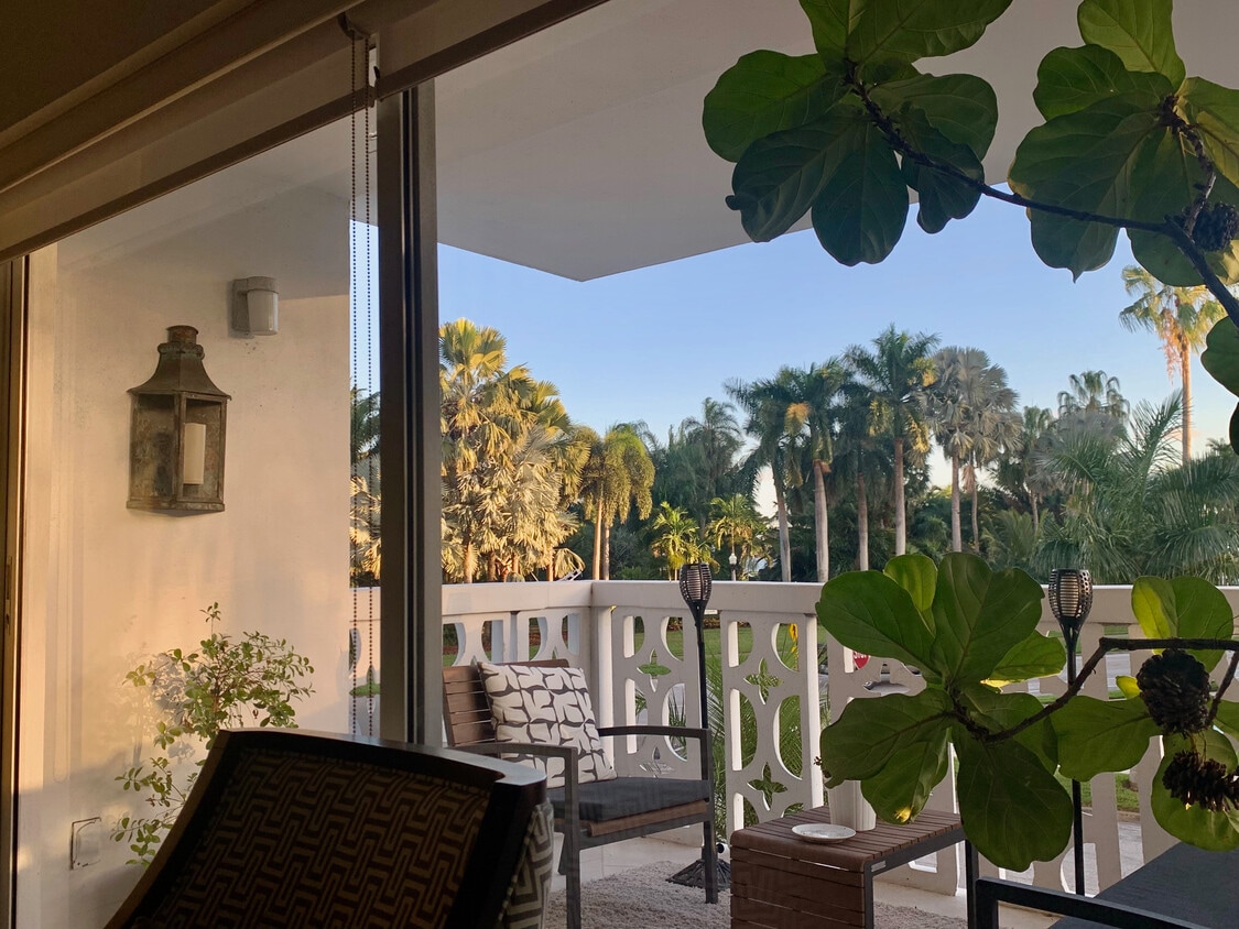 Photo - 1100 N Shore Dr NE (Saint Petersburg, FL)