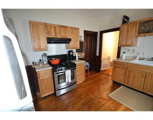 Primary Photo - 35 Fairmount Ave
