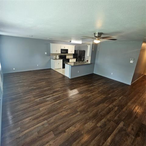 Building Photo - 12624 Ocean Spray Dr