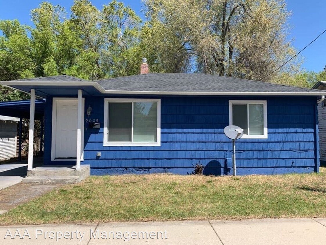 Primary Photo - 2 br, 1 bath House - 2025 Applegate