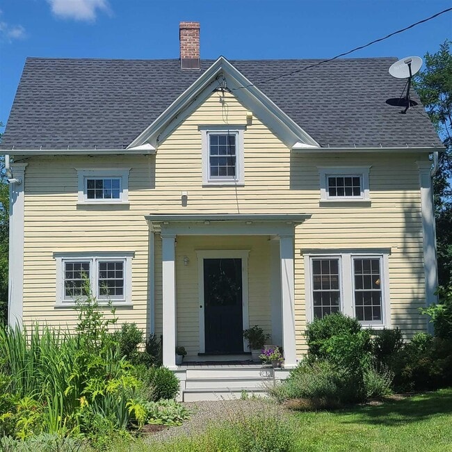 Building Photo - 182 Oak Hill Rd