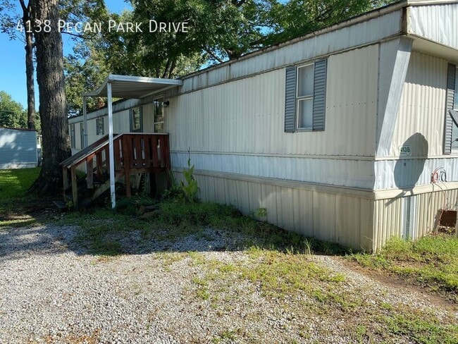 Building Photo - 4138 Pecan Park Dr