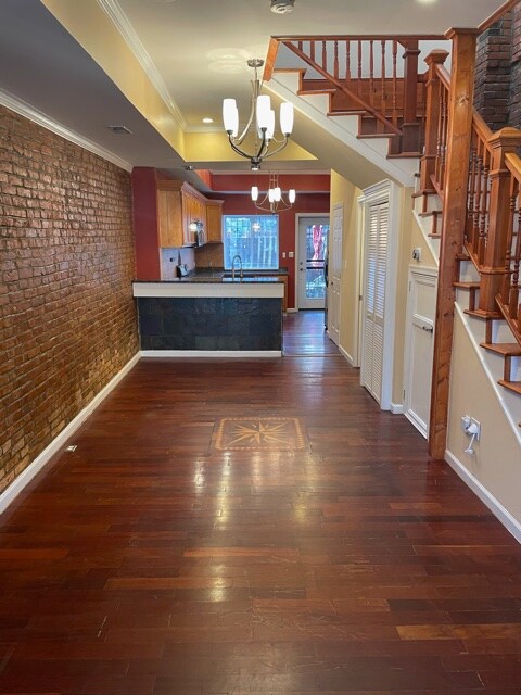 Building Photo - 1620 4th St NW