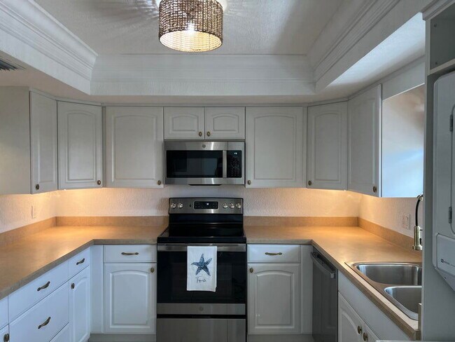 Photo - 100 Waterway Rd Apartment