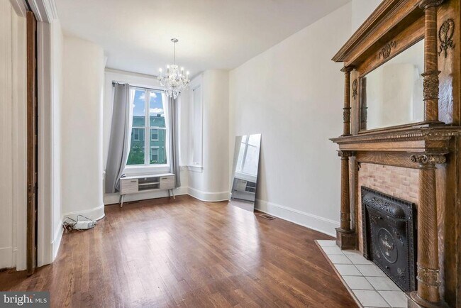 Foto del edificio - 30 R St NW