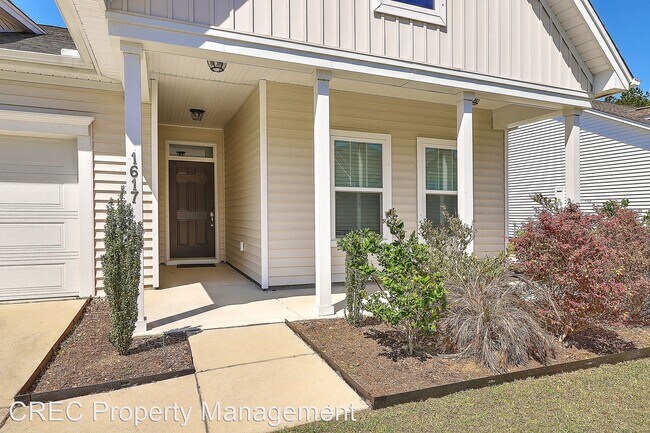 Building Photo - 4 br, 2 bath House - 1617 Shady Pine Road