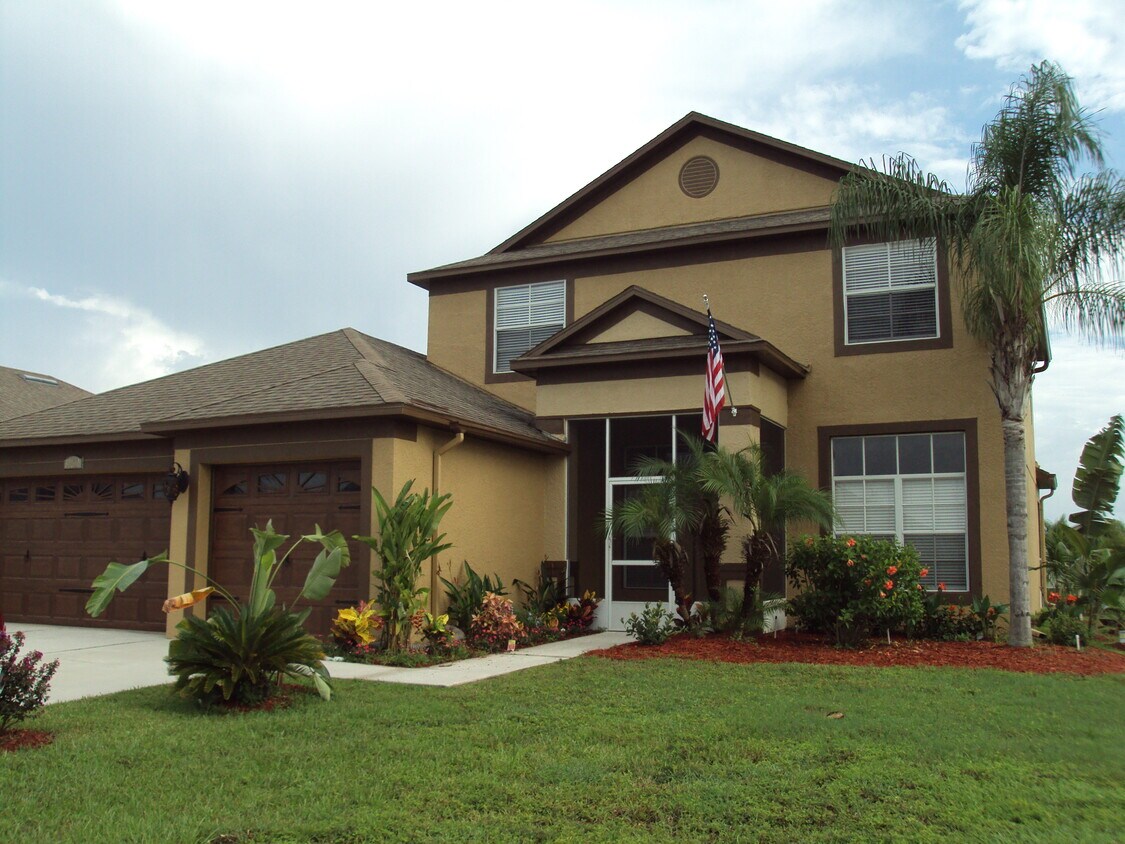 Primary Photo - 31421 Bridgegate Dr