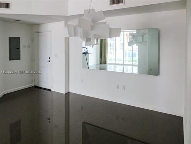 Building Photo - 7900 Harbor Island Dr