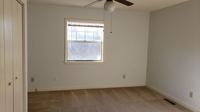 Foto del edificio - 2Bd 2.5 Ba $1250