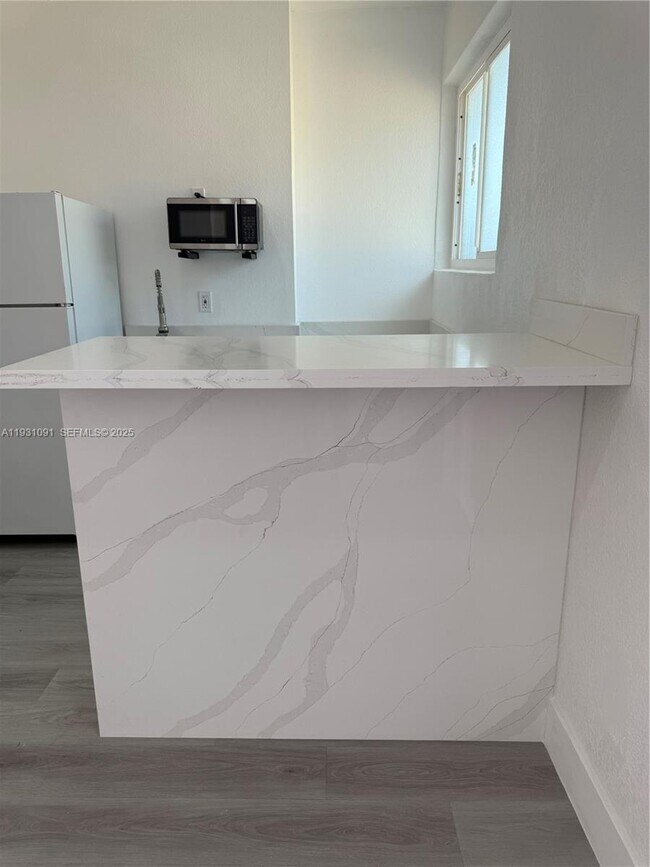 Building Photo - 2321 NW 85th Ave