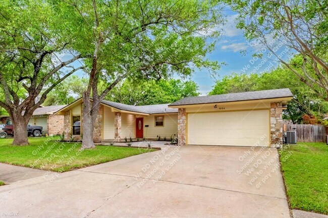 4 br, 2 bath House - 9804 Chukar Cir photo'