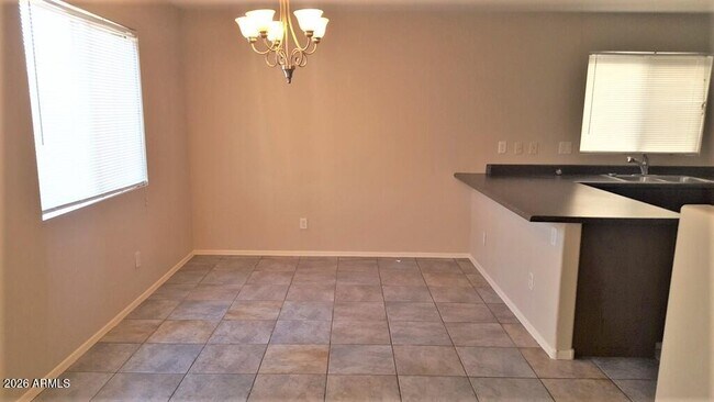 Building Photo - 12926 W Fleetwood Ln