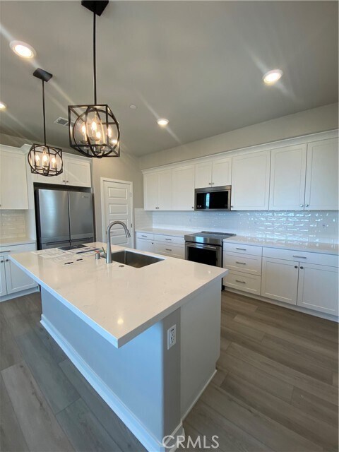 Foto del edificio - 1470 Skyline Ln