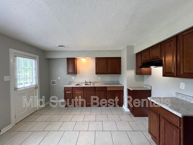 Foto del edificio - 1207 Tahoe Rd