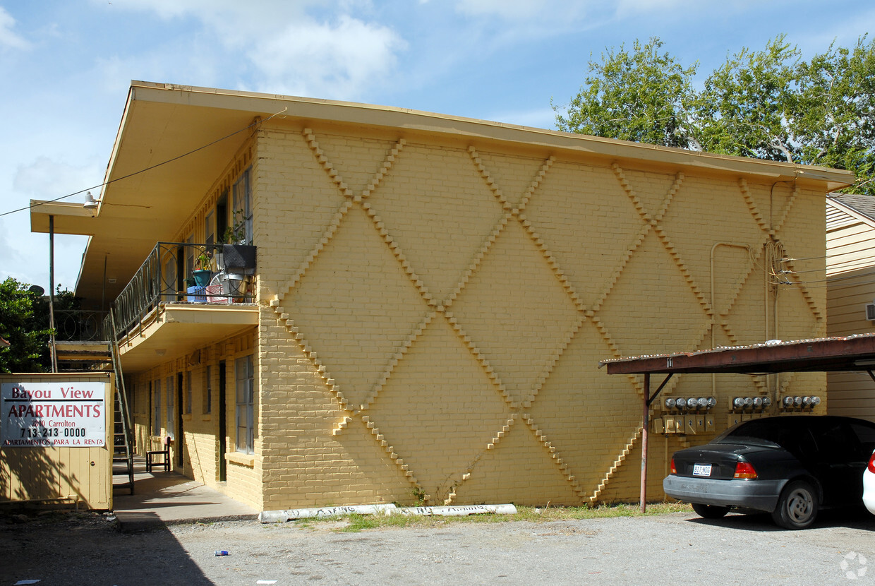 Primary Photo - Bayou View Apartments