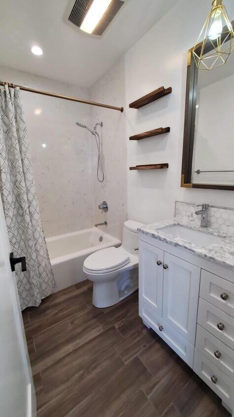 Primary Photo - 161 Laurel Ave