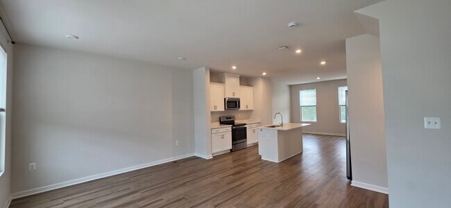 Piso de la cocina - 351 Presidents Pointe Ave