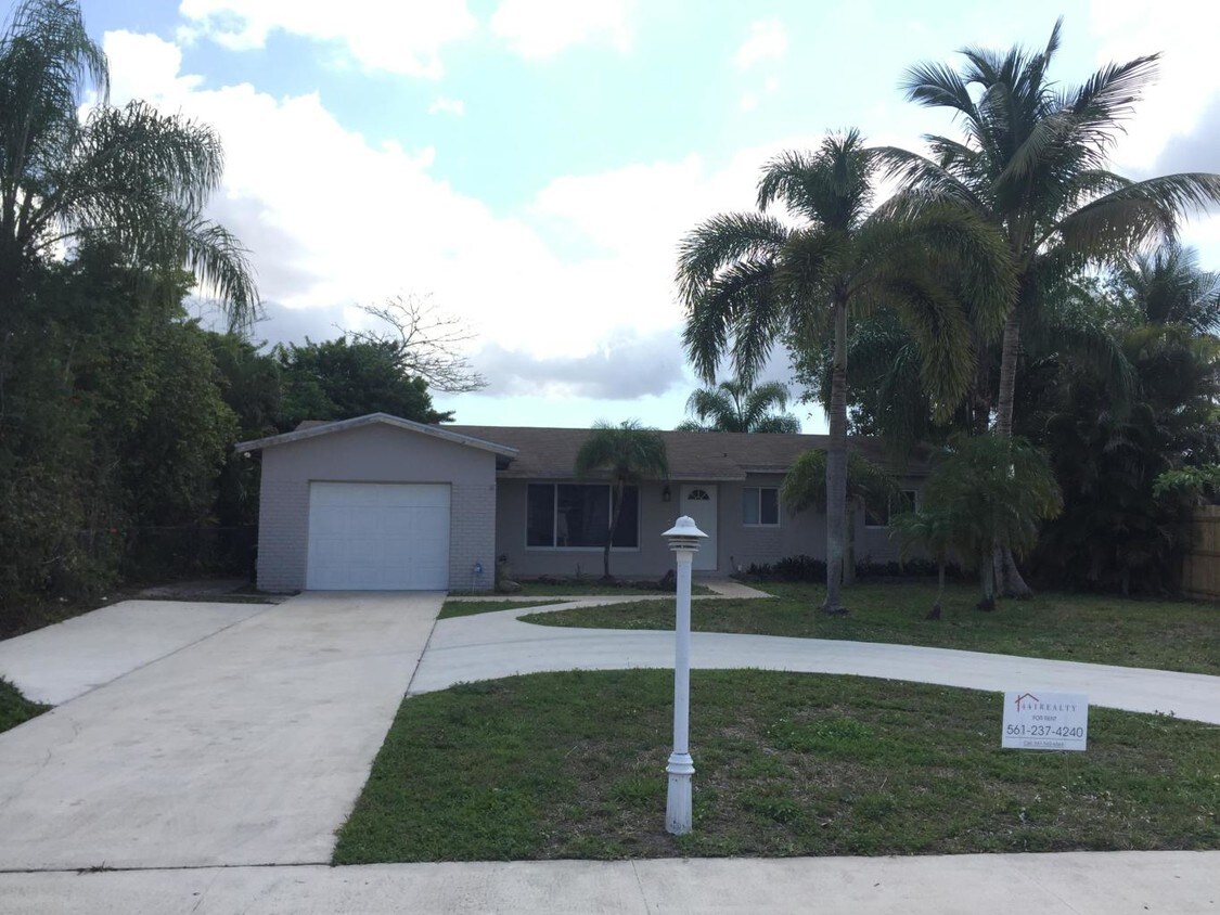 Foto principal - 22788 SW 65th Way