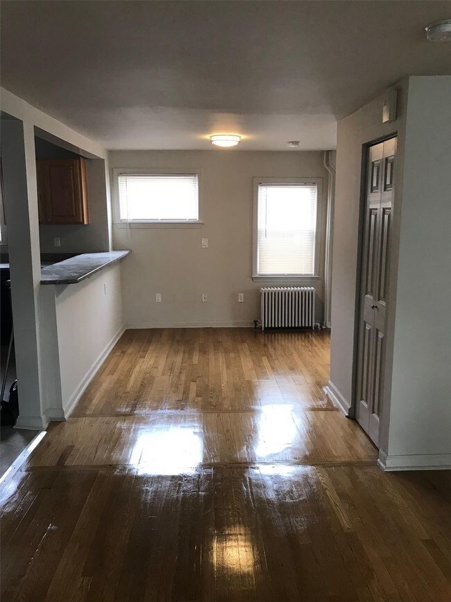 Foto del edificio - 259 Ellsworth St. Front