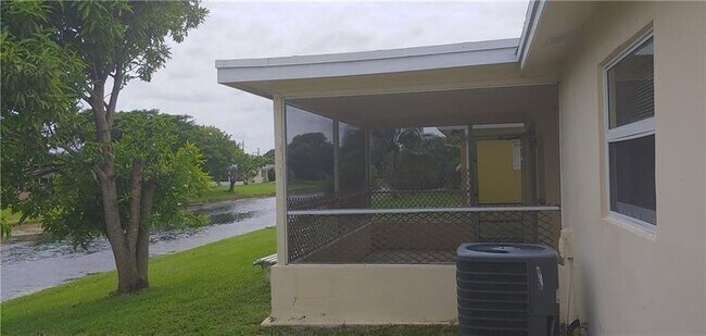 Building Photo - 6840 NW 29th St