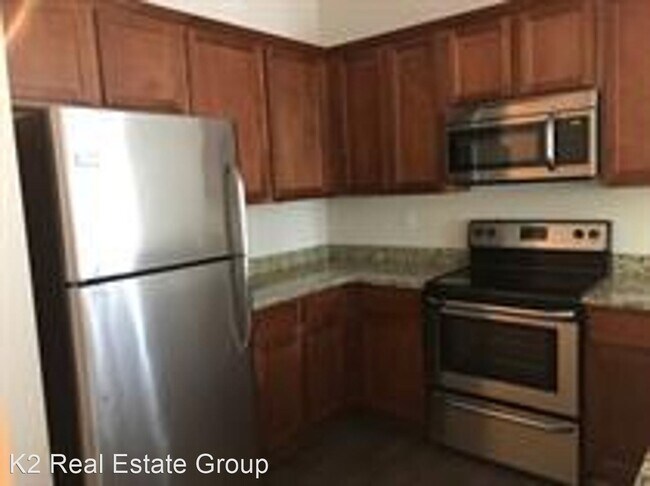 Building Photo - 3 br, 2.5 bath House - 243 Village Creek Way