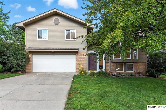 Primary Photo - 1516 N 144th Avenue Cir