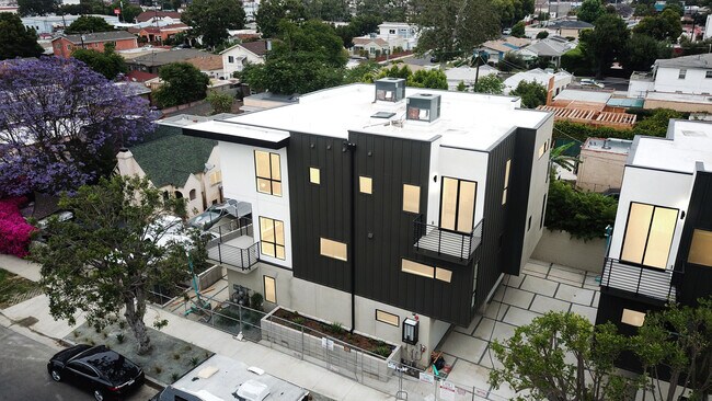 Foto del edificio - 3460 Virginia Rd