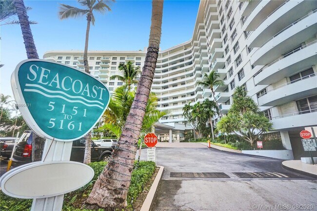 Building Photo - 5151  Collins Ave 1035 Miami Beach Fl 33140