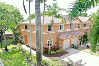 Building Photo - 2470 NW 99th Way