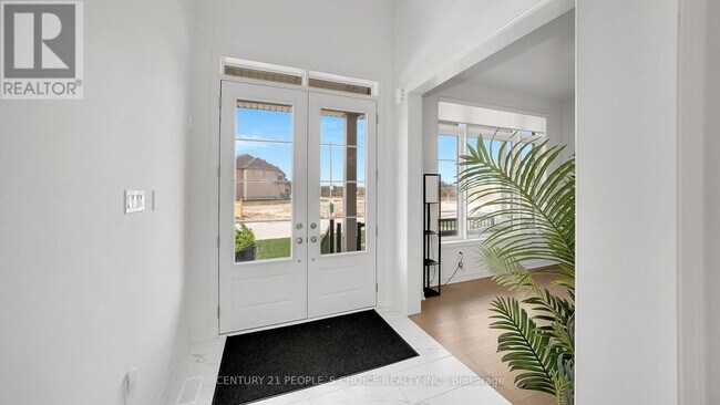 Building Photo - 21 Wintergreen Ln