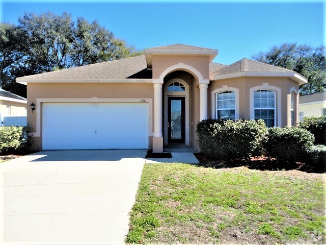 Building Photo - 1510 Canoe Dr